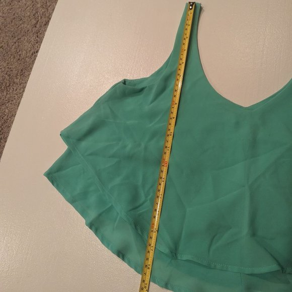 Iris of Los Angeles Small Cropped Flowy Tank in Teal - Picture 7 of 8